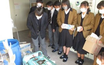 岡山県立水島工業高校と一緒に環境学習