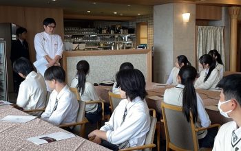 ３年エクスペリタイム　企業見学(白十字、岡山プラザホテル)