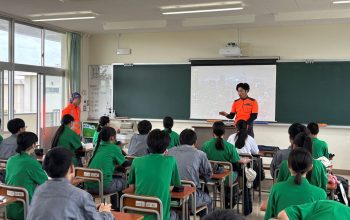 造園デザイン科1年生ツリークライミングにチャレンジ！