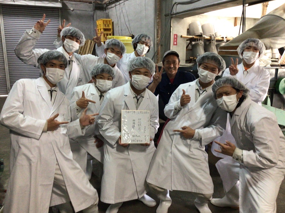 農業科作物類型×熊屋酒造 ～酒米「雄町」の清酒仕込み実習～